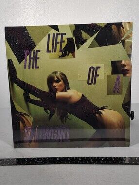 Sealed Brand New Taylor Swift The Life Of A Showgirl -